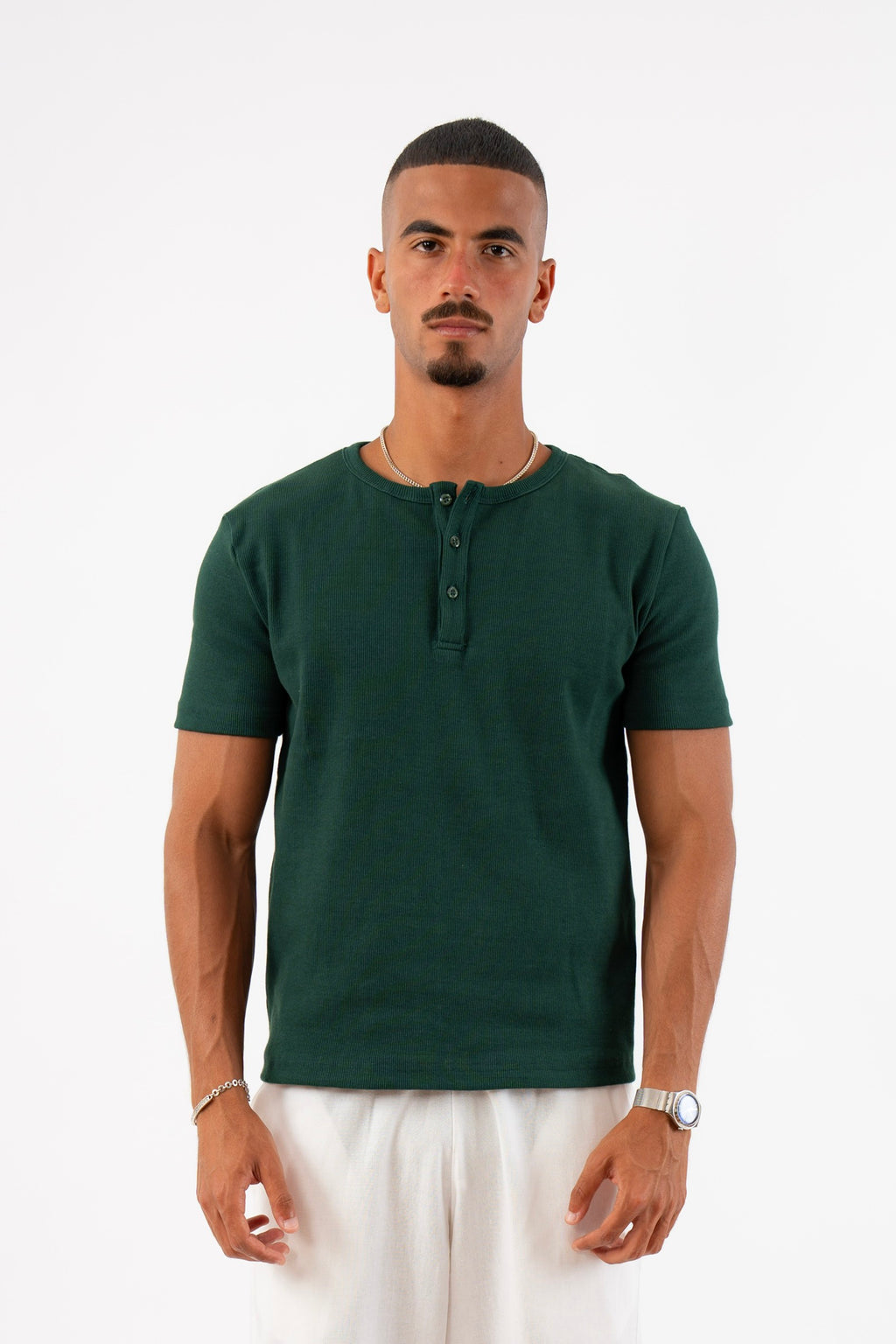Classic Henley in Olive