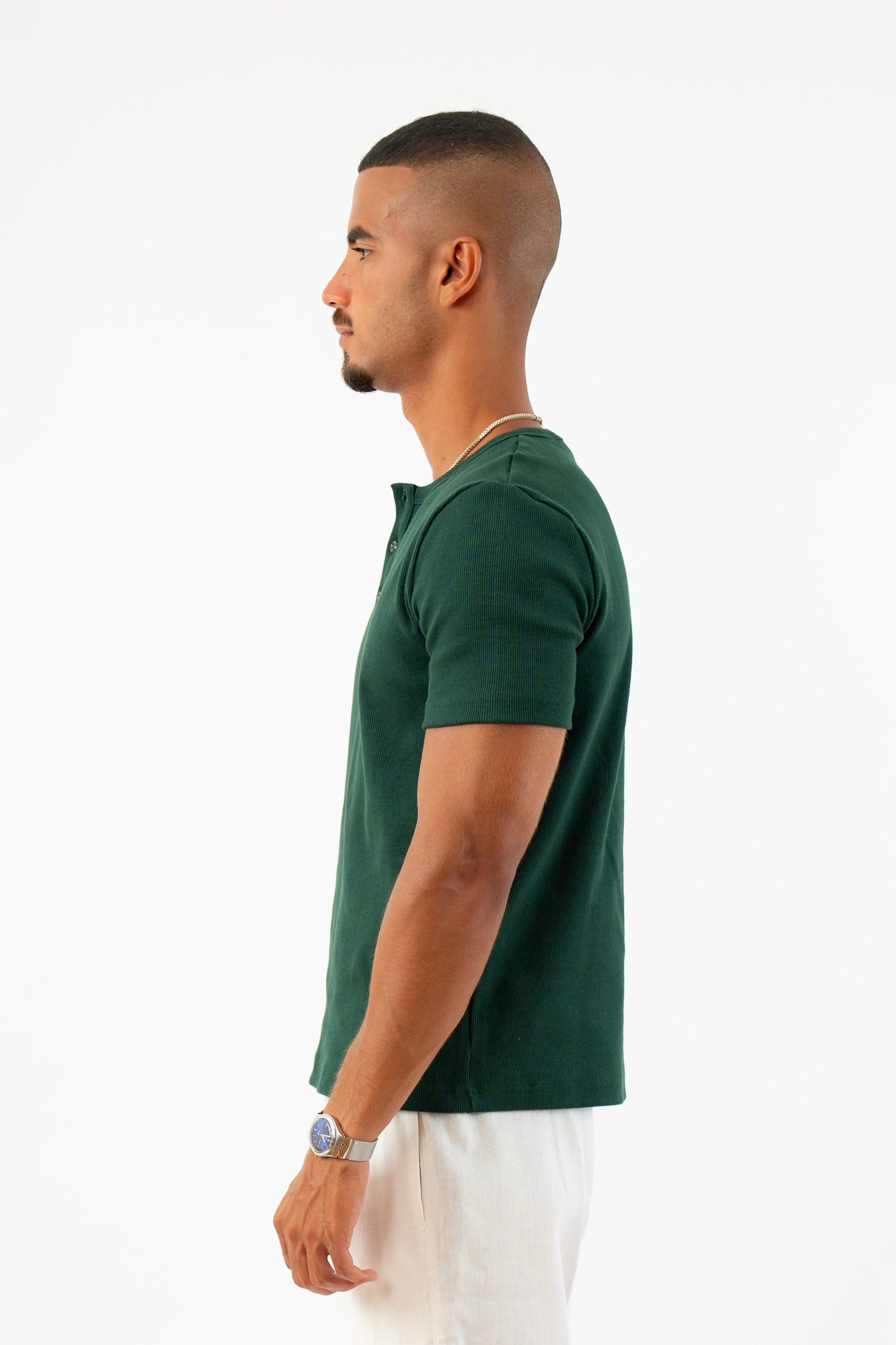 Classic Henley in Olive