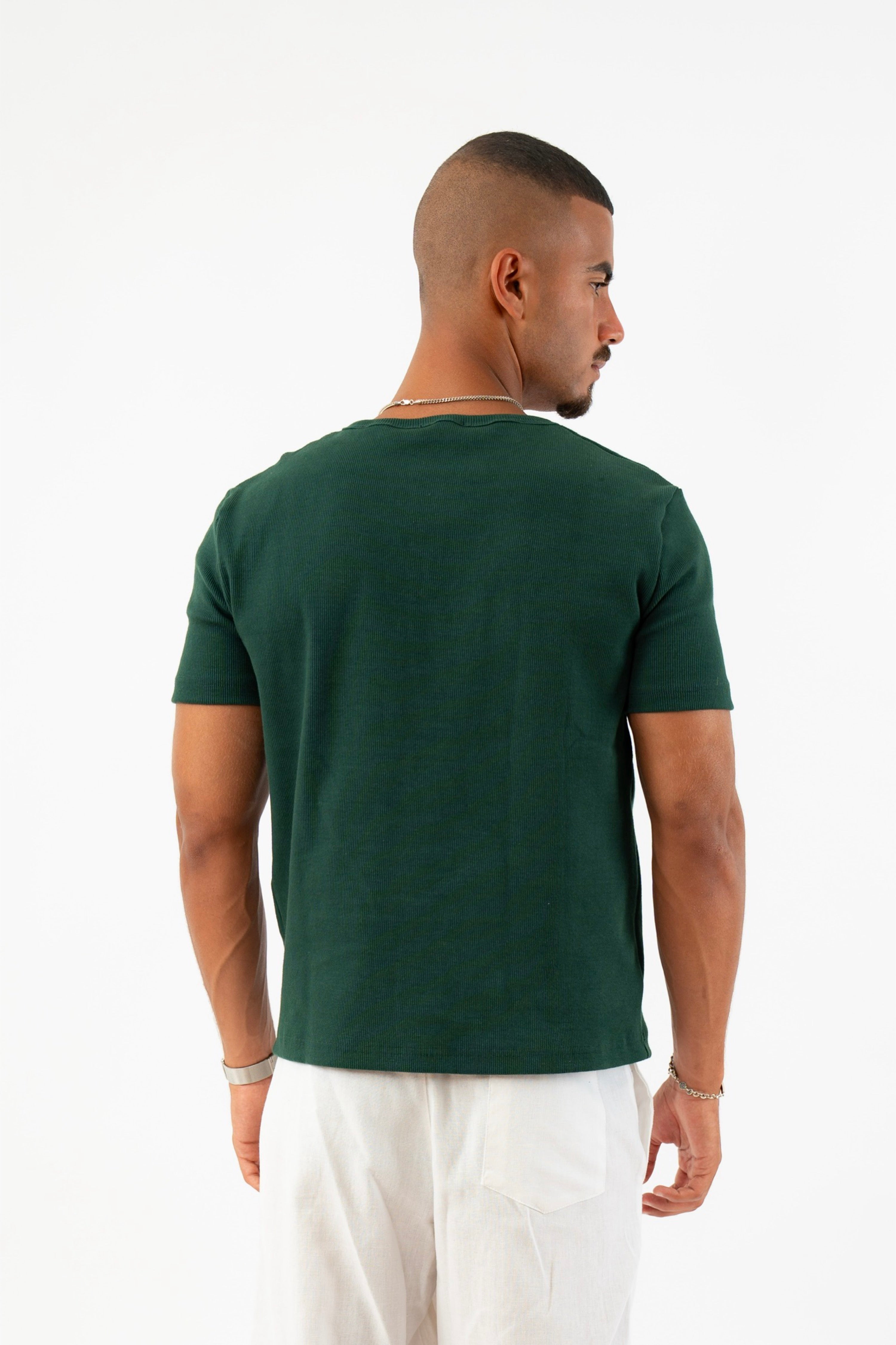 Classic Henley in Olive