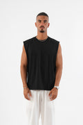 Sleeveless Tee in black
